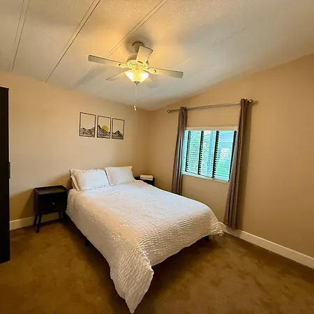 Scenic Lake House & Dog Friendly Wofford Heights Exterior photo